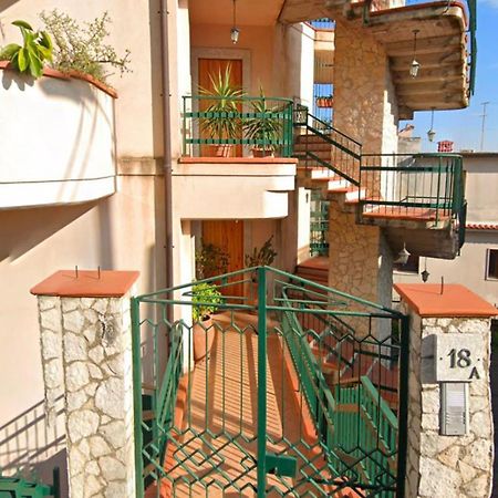 La Casa Di Marilena Apartment Taormina Luaran gambar